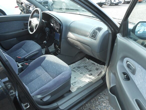 2007 Kia Spectra I Рестайлинг 2, чёрный, 450000 рублей - вид 10