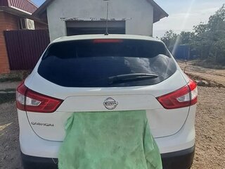 2014 Nissan Qashqai II, белый, 1400000 рублей, вид 3