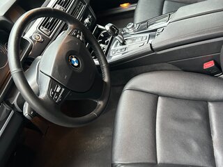 2013 BMW 5 серии 520i VI (F10/F11/F07), чёрный, 1572000 рублей, вид 3