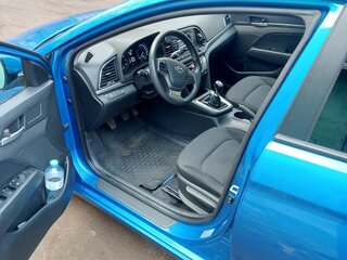 2017 Hyundai Elantra VI (AD), синий, 1020000 рублей, вид 5