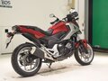 2016 Honda NC 750X, красный - вид 4