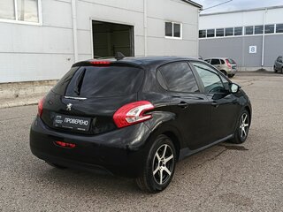 2013 Peugeot 208 I, чёрный, 570000 рублей, вид 5
