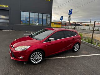 2011 Ford Focus III, пурпурный, 889000 рублей, вид 2