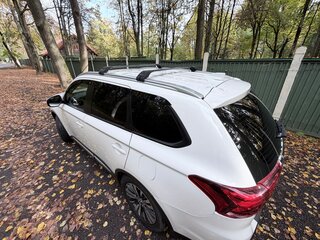 2018 Mitsubishi Outlander III Рестайлинг 3, белый, 1650000 рублей, вид 5