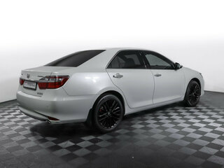 2016 Toyota Camry VII (XV50) Рестайлинг, белый, 2090000 рублей, вид 5