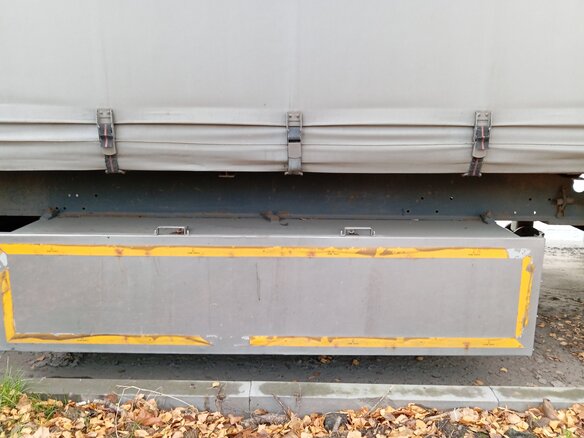 2011 Mercedes-Benz Actros, белый, 3100000 рублей - вид 10