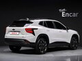 2023 Chevrolet Trax II, белый, 1690001 рублей - вид 2