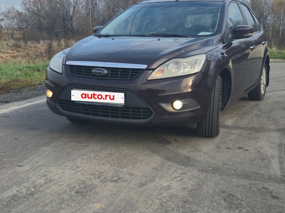 2009 Ford Focus II Рестайлинг, фиолетовый, 560000 рублей - вид 1