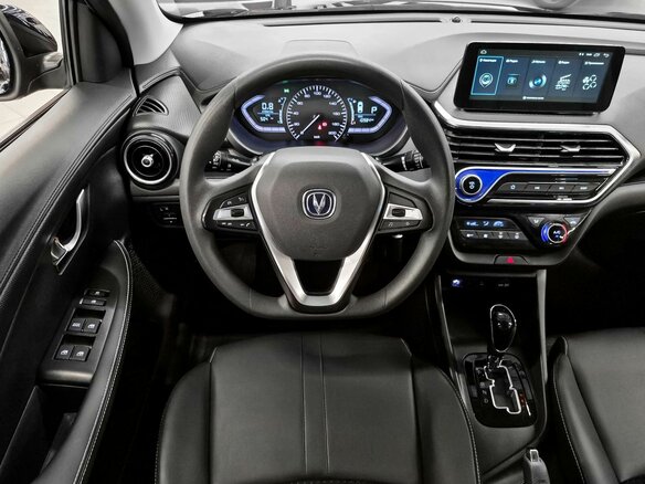 2024 Changan Alsvin, чёрный - вид 11