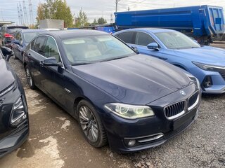 2016 BMW 5 серии 530d xDrive VI (F10/F11/F07) Рестайлинг, синий, 2090000 рублей, вид 2