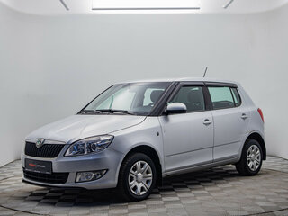 2011 Skoda Fabia II Рестайлинг, серебристый, 765000 рублей, вид 1