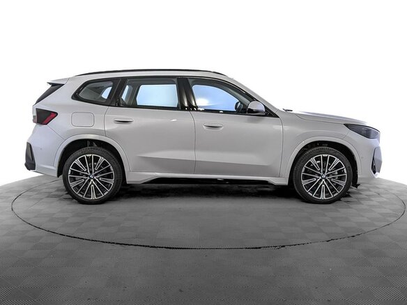 2026 BMW X1 Long 25Li xDrive III (U11/U12), белый, 5999000 рублей - вид 3