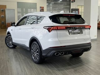 2026 Jetour X70+ I Рестайлинг, белый, 3365010 рублей, вид 4