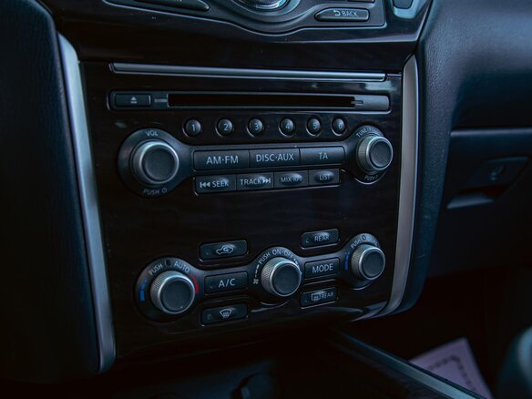 2015 Nissan Pathfinder IV, белый, 1275000 рублей - вид 14