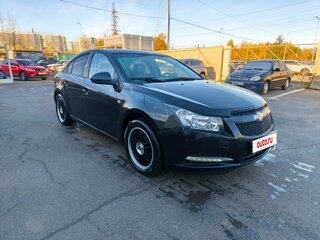 2011 Chevrolet Cruze I, чёрный, 619000 рублей, вид 3
