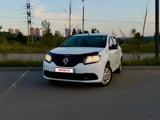2015 Renault Logan II, белый, 435000 рублей, вид 1