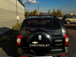 2010 Chevrolet Niva I Рестайлинг, синий, 330000 рублей, вид 3