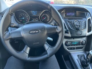 2011 Ford Focus III, белый, 530000 рублей, вид 2
