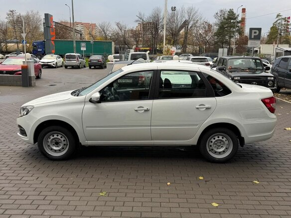 2026 Lada (ВАЗ) Granta I Рестайлинг, белый, 1063000 рублей - вид 8