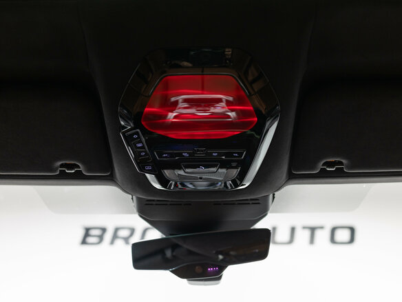 2026 BMW 7 серии 740 xDrive VII (G70) Рестайлинг, чёрный, 26290000 рублей - вид 16