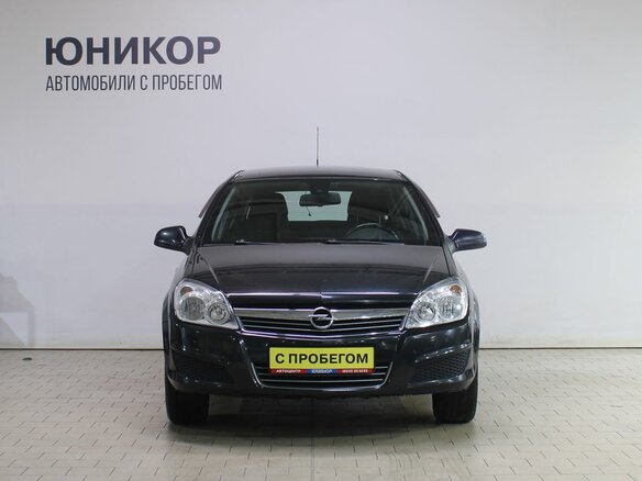 2012 Opel Astra H Рестайлинг, чёрный - вид 2