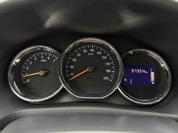 2015 Renault Logan II, чёрный, 675000 рублей - вид 11