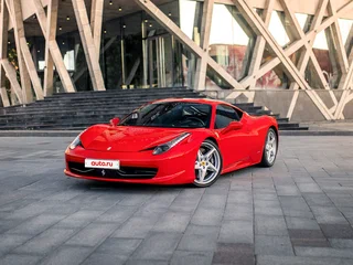 2010 Ferrari 458 Italia, красный, 16500000 рублей, вид 1