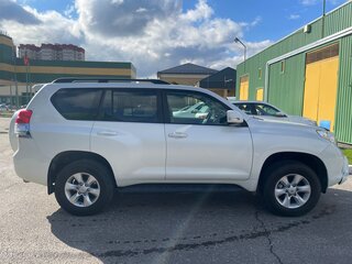2009 Toyota Land Cruiser Prado 150 Series, белый, 2400000 рублей, вид 3
