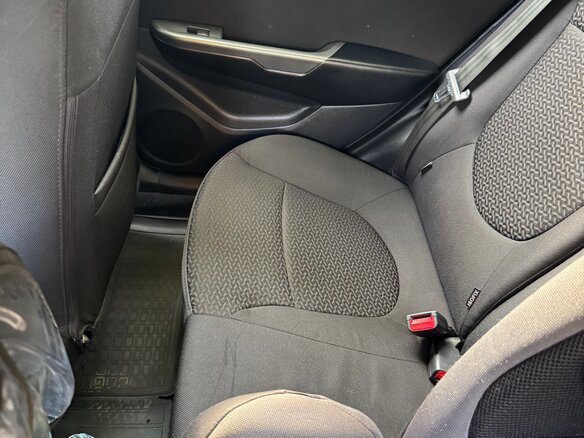 2013 Kia Rio 5-speed III, серый, 660000 рублей - вид 7