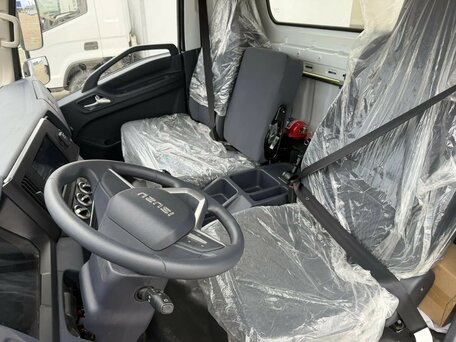 2026 Isuzu Elf (N-series), белый, 6300000 рублей, вид 3