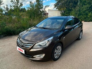 2015 Hyundai Solaris I Рестайлинг, коричневый, 900000 рублей, вид 1