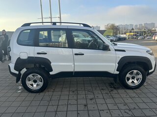 2026 Lada (ВАЗ) Niva Travel I Рестайлинг, белый, 1603000 рублей, вид 4