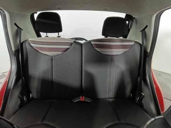 2011 Citroen C1 I Рестайлинг, красный - вид 15