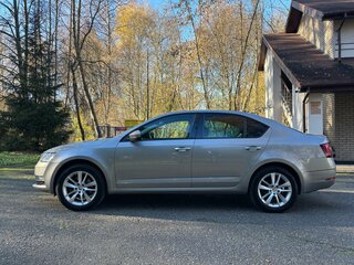 2018 Skoda Octavia III (A7) Рестайлинг, бежевый, 2240000 рублей, вид 4