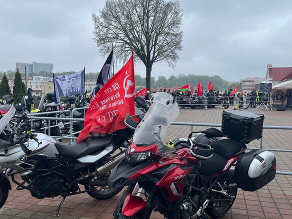 2022 Benelli TRK 502, пурпурный, 550000 рублей - вид 11