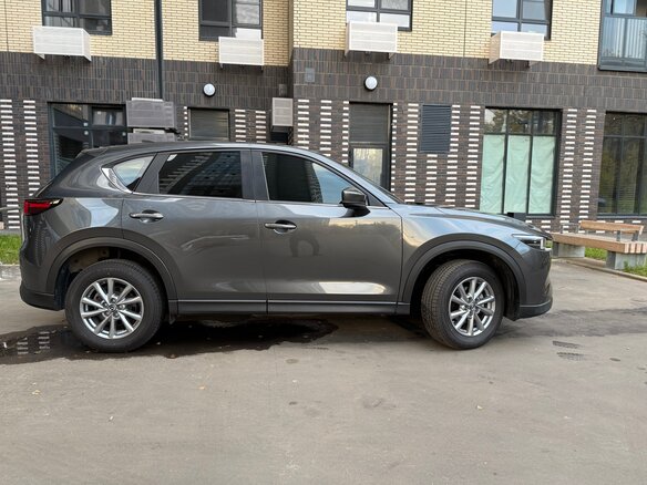 2025 Mazda CX-5 II Рестайлинг, серый, 3100000 рублей - вид 10