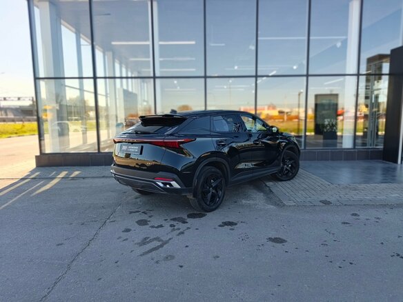 2023 Omoda C5 I, чёрный, 1650000 рублей - вид 5
