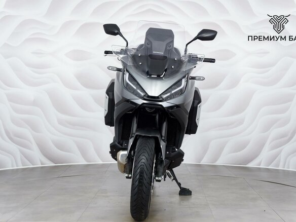 2023 Honda NT1100, серый, 1599000 рублей - вид 3