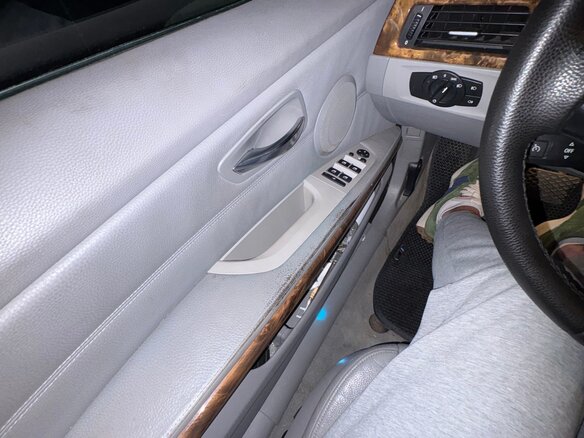 2006 BMW 3 серии 325xi V (E90/E91/E92/E93), серебристый, 800000 рублей - вид 17