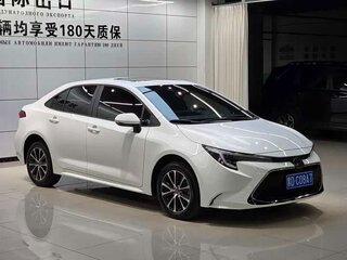 2023 Toyota Levin XII (E210) Рестайлинг, белый, 1180000 рублей, вид 3