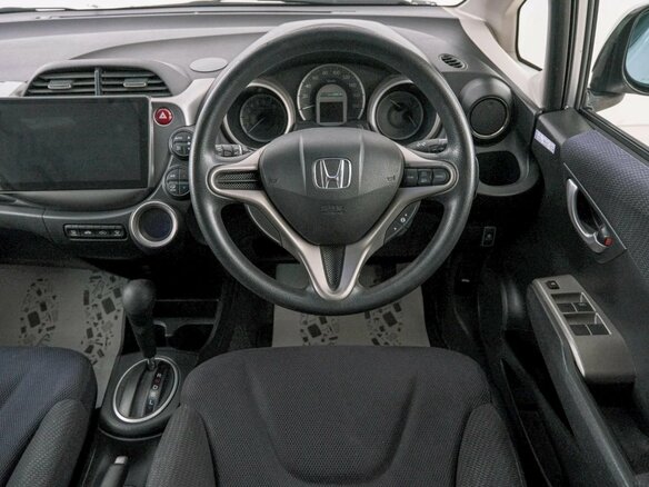 2011 Honda Fit Hybrid II, серый, 899000 рублей - вид 13