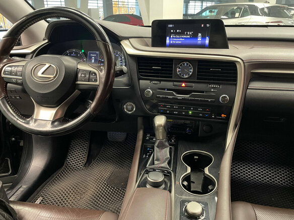 2017 Lexus RX 200t IV, чёрный, 3120000 рублей - вид 11