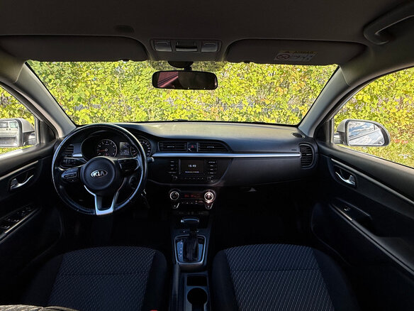 2019 Kia Rio X-Line IV, серебристый - вид 24