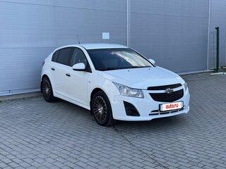 2013 Chevrolet Cruze I Рестайлинг, белый, 645000 рублей, вид 3