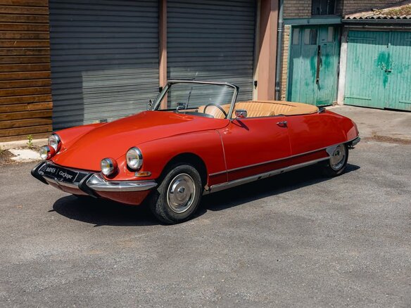 1967 Citroen DS I Рестайлинг 1, красный, 23000000 рублей - вид 2