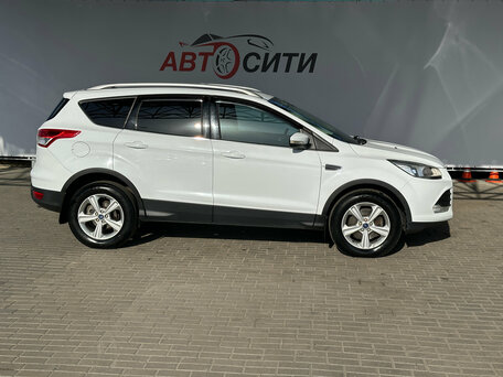 2016 Ford Kuga II, белый, 1190000 рублей, вид 5