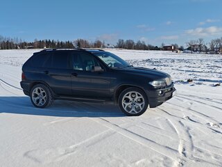 2005 BMW X5 4.8is I (E53) Рестайлинг, чёрный, 1400000 рублей, вид 3