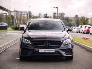 2018 Mercedes-Benz E-Класс 200 V (W213, S213, C238), чёрный, 2724000 рублей, вид 4