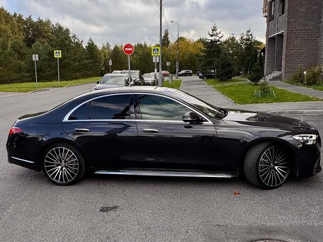 2021 Mercedes-Benz S-Класс 500 4MATIC VII (W223), чёрный, 11500000 рублей, вид 3