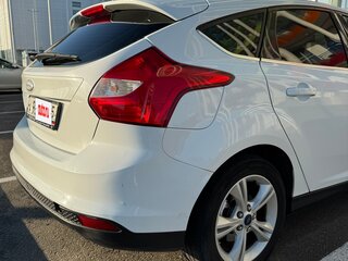2013 Ford Focus III, белый, 795000 рублей, вид 5